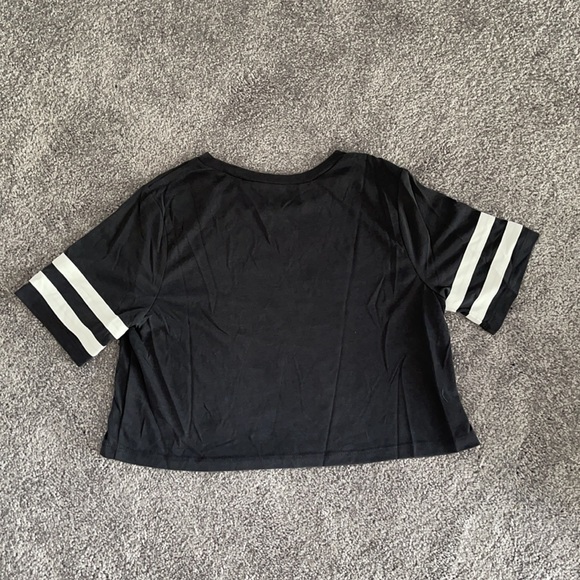 Forever 21 Crop Top - Picture 2 of 2